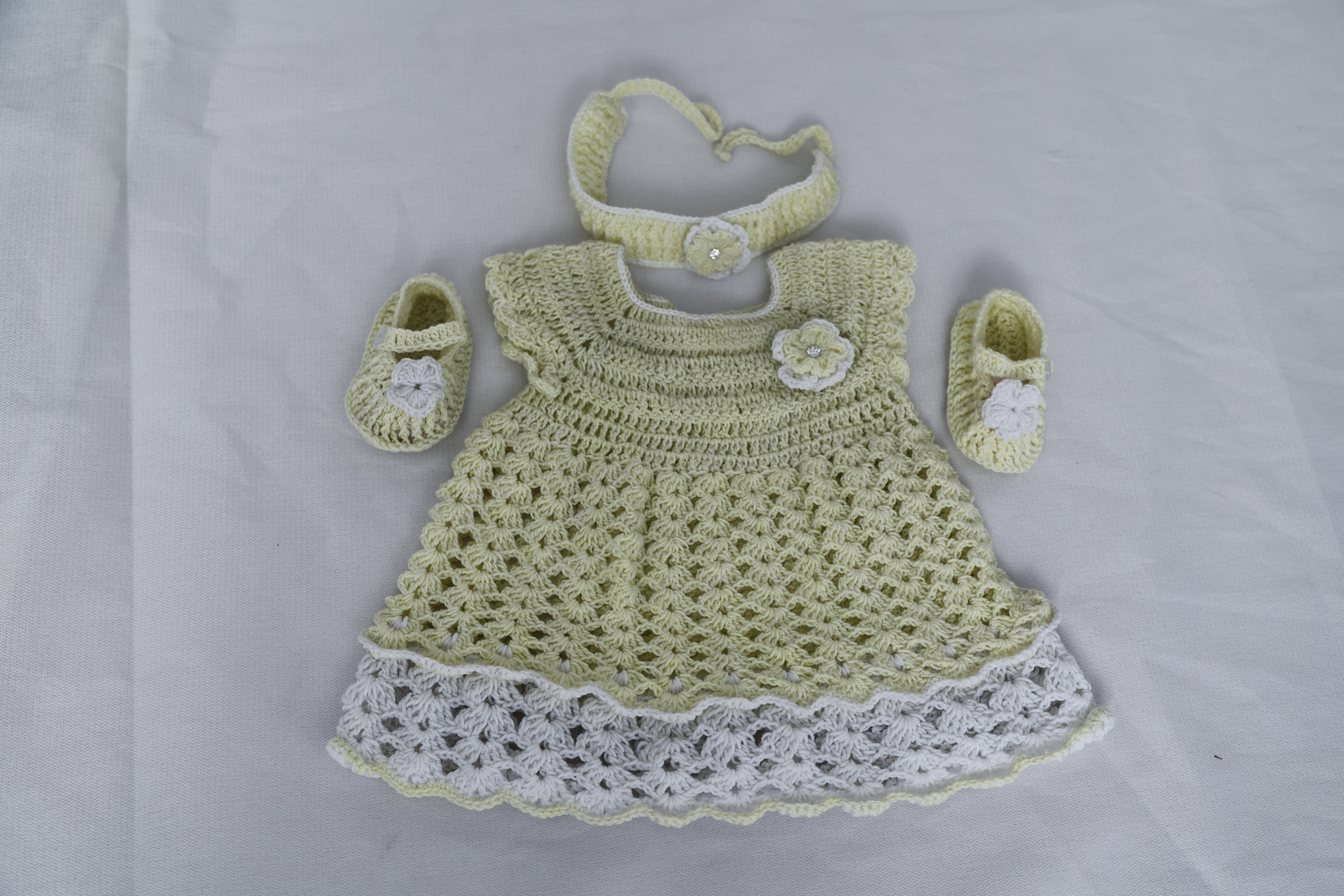 Frock de lana para bebé recién nacido hecho a mano - Ropa de lana para bebé recién nacido HunarCrafting
